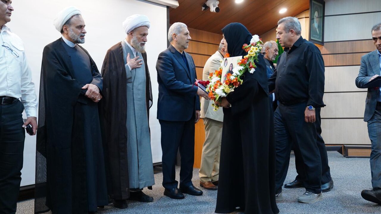 ملت ایران در آزمونهای تاریخی ظرفیت تغییر مسیر تحولات را دارد
