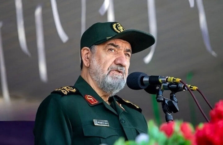 سرلشکر رضایی: ایران محکم پای حزبالله لبنان خواهد ایستاد