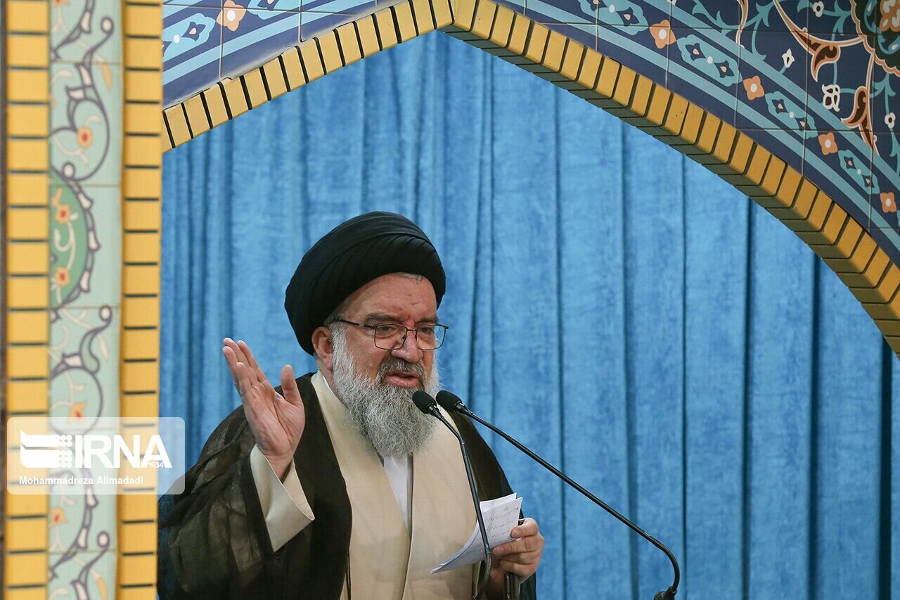از تاکید بر بازسازی صنایع تا رد شایعات اخبار مذاکرات
