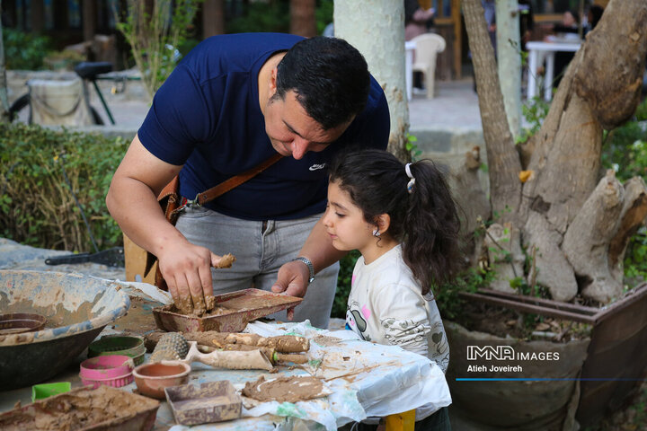 جشنواره فرهنگی «ریحانی‌شو»