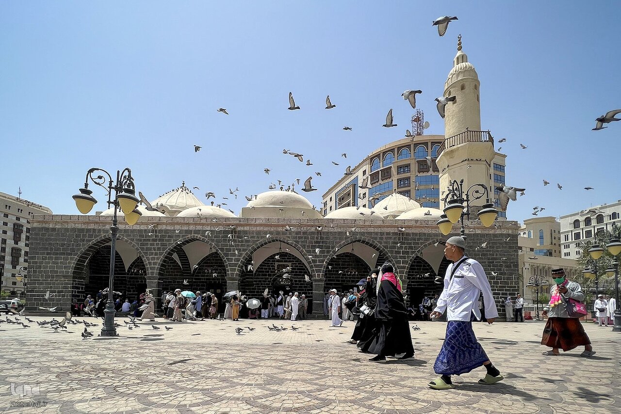 مدینه و اماکن منوره