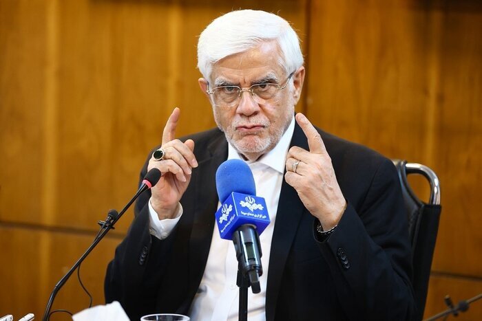 عارف: راهبرد دشمن برای تضعیف صنایع پیشران شکست خورد