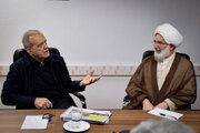مردم دستاوردهای نیروهای مسلح را با صرفه‌جویی در میدان اقتصادی تکمیل کنند
