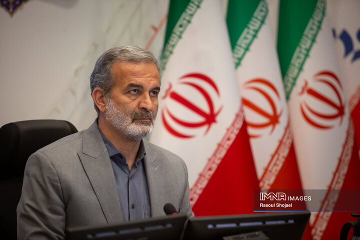 تسریع در بازسازی منازل آسیب‌دیده و کنترل بازار از مطالبات جدی مدیریت شهری است  