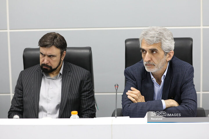 نشست غیرعلنی و برخط مجلس شورای اسلامی
