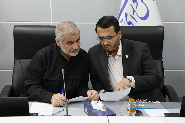 نشست غیرعلنی و برخط مجلس شورای اسلامی