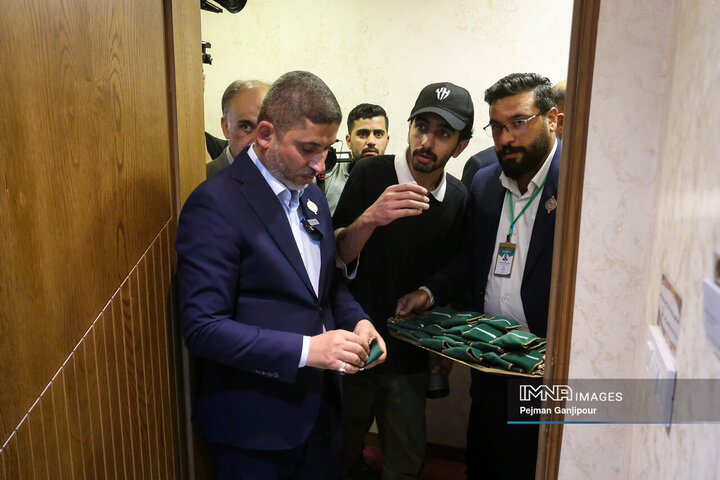 دیدار عتبه امام علی(ع) با آسیب‌دیدگان جنگ رمضان
