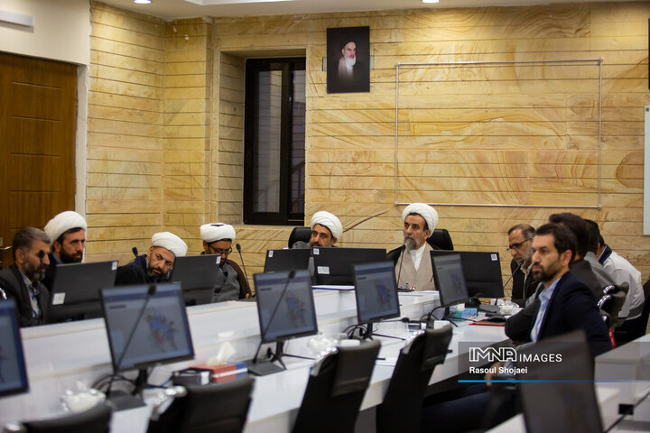 جلسه ستاد بحران شهرداری
