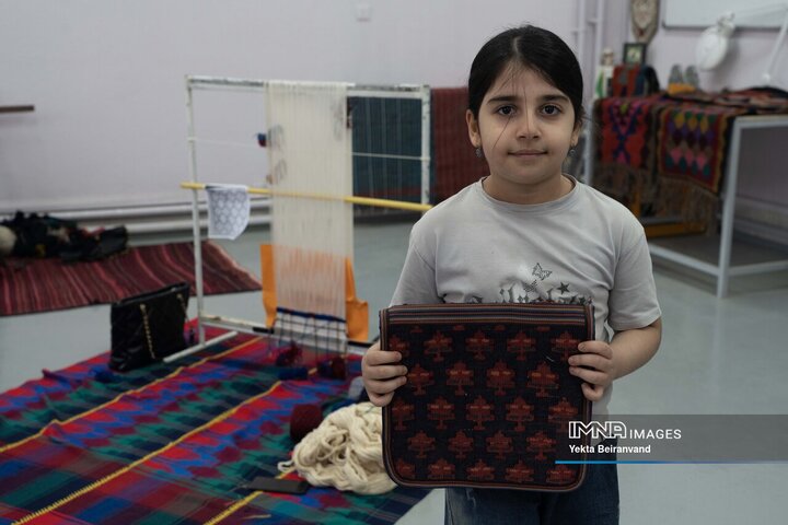 کارآفرینی با نقش و نخ