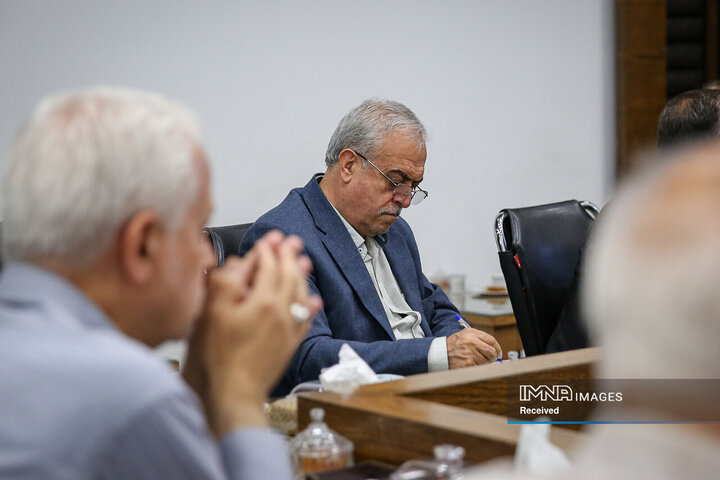 نشست بررسی مطالعات جامع حمل‌ونقل شهر اصفهان