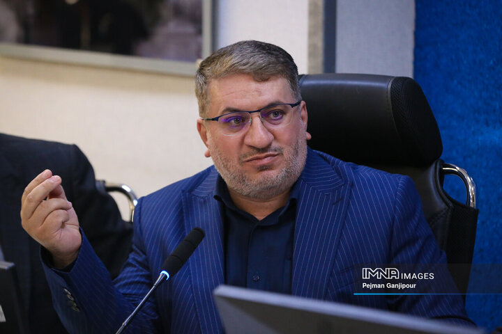 جلسه ستاد حمایت از خانواده و جوانی جمعیت استان اصفهان