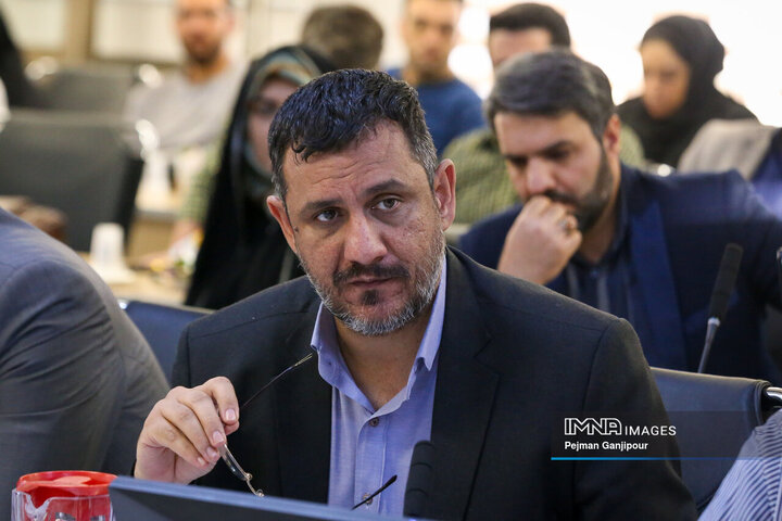 جلسه ستاد حمایت از خانواده و جوانی جمعیت استان اصفهان