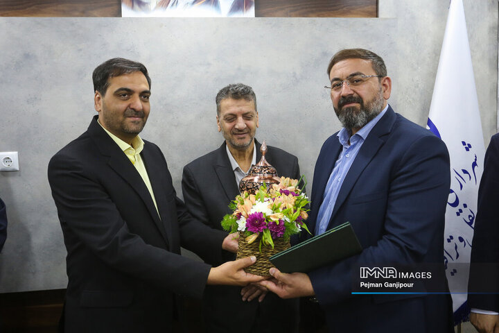 آیین معارفه مدیرعامل سازمان حمل‌و‌نقل مسافر شهرداری اصفهان