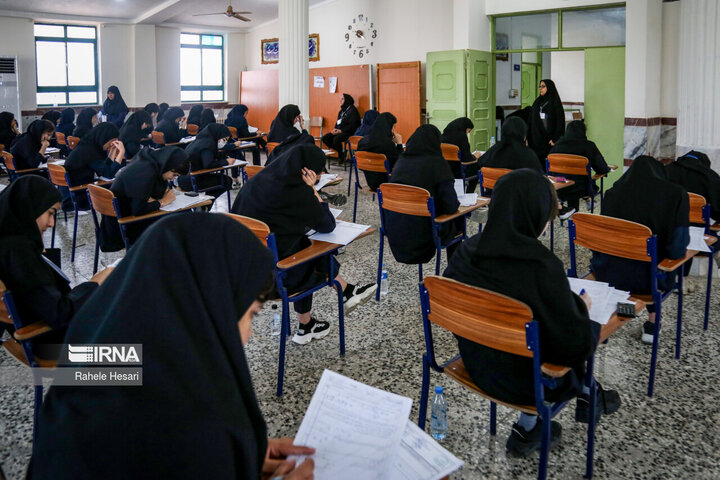 امتحانات پایه‌های هفتم تا دهم در گلستان حضوری برگزار می‌شود/ مقطع ابتدایی غیرحضوری است