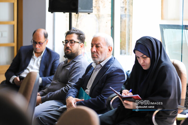 جلسه ستاد اربعین استان اصفهان