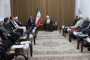 مکتب امام خمینی(ره) و سیره عملی شهیدجمهور چراغ راه مدیران برای خدمت صادقانه به مردم  باشد