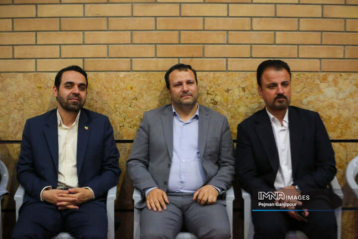اختتامیه مسابقات سوپرلیگ والیبال کارکنان شهرداری اصفهان