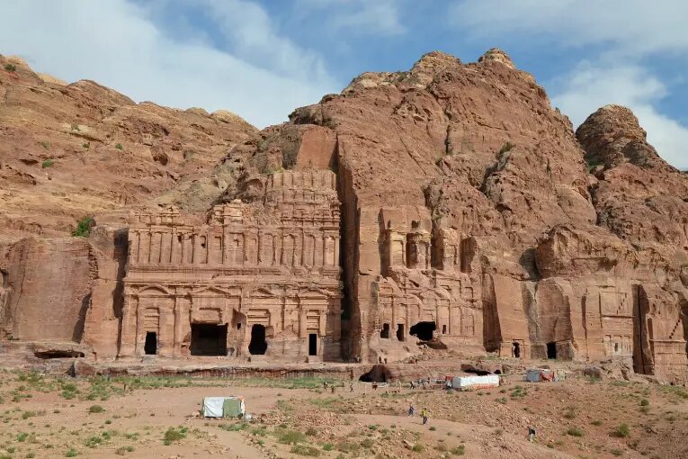 حضور میراث در زندگی معاصر؛ راز هویت‌بخشی شهرها