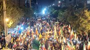 مردمِ کرمانشاه میدان را رها نمی‌کنند
