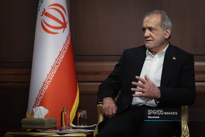 دیدار وزیر کشور پاکستان با رئیس‌جمهور