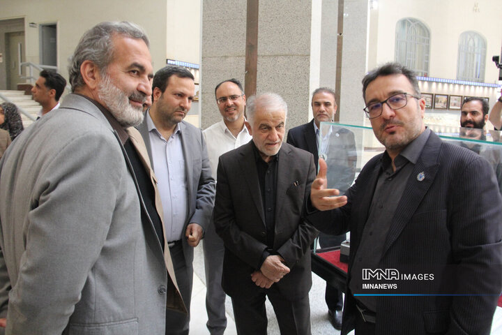 حضور اعضای شورای شهر اصفهان در دانشگاه آزاد نجف‌آباد