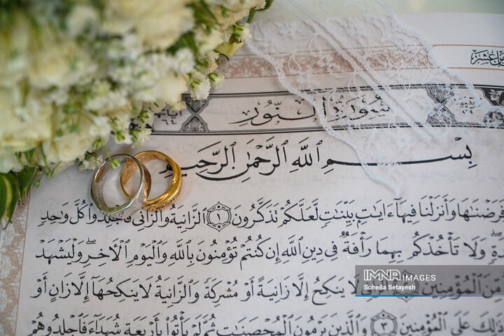 پیوند آسمانی ۳۲ زوج جوان در حرم شاهچراغ
