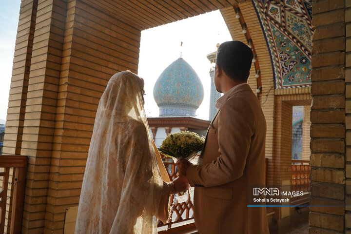 پیوند آسمانی ۳۲ زوج جوان در حرم شاهچراغ