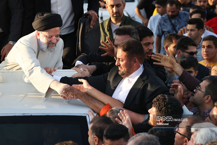 استقبال مردمی اهالی شیراز