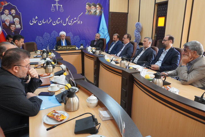 مدیران اجازه احتکار را به سودجویان ندهند