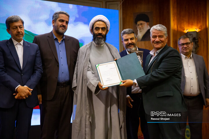 همایش بزرگداشت هفته میراث فرهنگی
