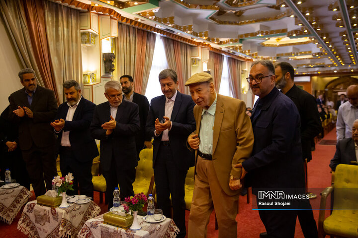 همایش بزرگداشت هفته میراث فرهنگی