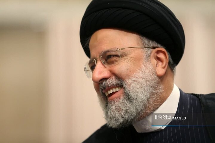 «مردمی‌بودن» شاخص‌ترین ویژگی شهید رئیسی بود/ شهید جمهور الگویی برای جامعه اسلامی شد