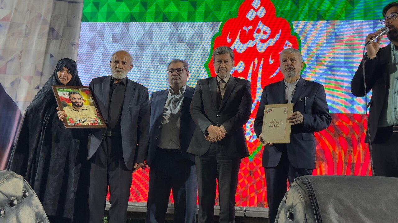 حمله آمریکا و رژیم صهیونیستی به ۱۴۹ بنای تاریخی، نشانه هراس دشمن از هویت تمدنی ایران است/ اصفهان سروِ راست‌قامتی است که در برابر تهاجم دشمن ایستاده است/ مقاومت مردم، معادلات درباره ایران را تغییر داد