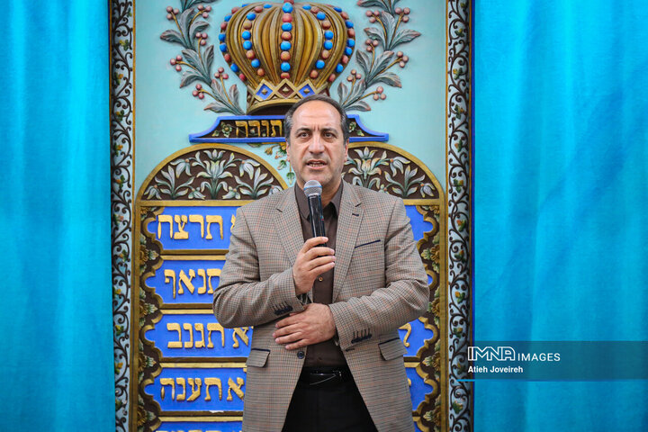 آیین یادبود رهبر شهید و بیعت کلیمیان اصفهان با رهبر جدید انقلاب