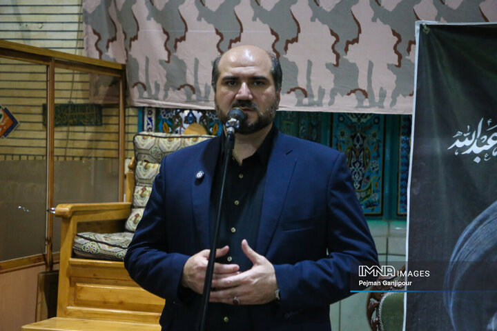 حضور معاون اجرایی دولت شهید رئیسی در هشتادودومین شب حضور مردم اصفهان در خیابان