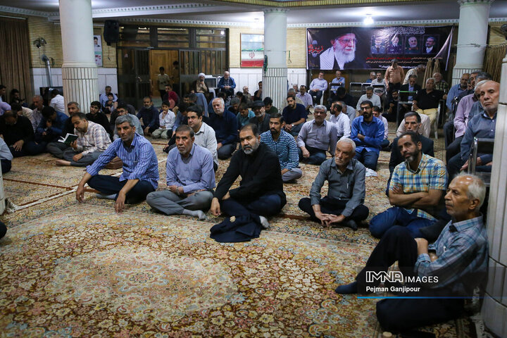 حضور معاون اجرایی دولت شهید رئیسی در هشتادودومین شب حضور مردم اصفهان در خیابان