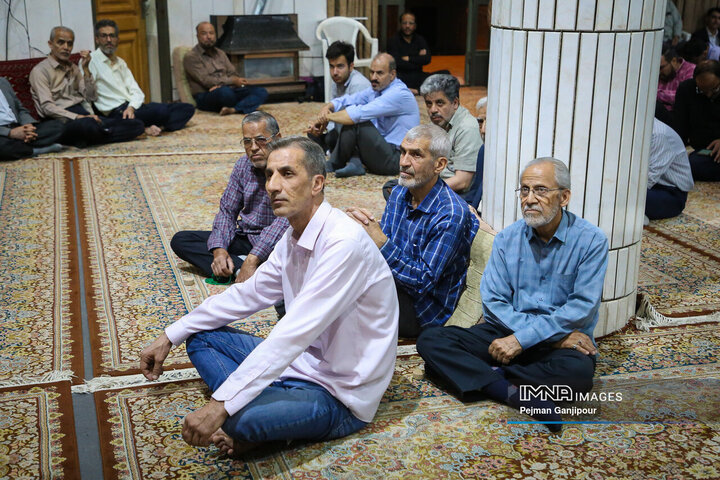 حضور معاون اجرایی دولت شهید رئیسی در هشتادودومین شب حضور مردم اصفهان در خیابان