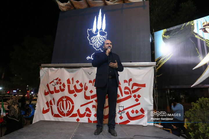 حضور معاون اجرایی دولت شهید رئیسی در هشتادودومین شب حضور مردم اصفهان در خیابان