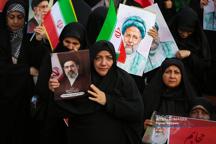 اجتماع بانوان اصفهانی در دومین سالگرد شهادت آیت‌الله رئیسی