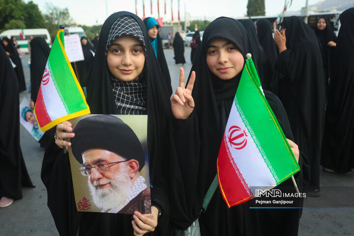 اجتماع بانوان اصفهانی در دومین سالگرد شهادت آیت‌الله رئیسی