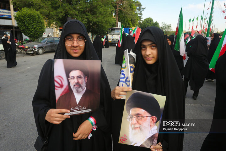 اجتماع بانوان اصفهانی در دومین سالگرد شهادت آیت‌الله رئیسی