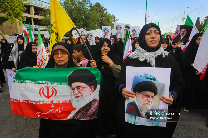 اجتماع بانوان اصفهانی در دومین سالگرد شهادت آیت‌الله رئیسی