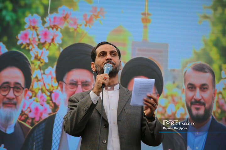 اجتماع بانوان اصفهانی در دومین سالگرد شهادت آیت‌الله رئیسی