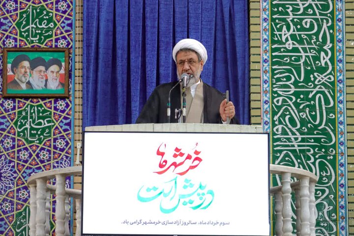 فاتحان خرمشهر امروز در خط مقدم شکست استکبار جهانی هستند