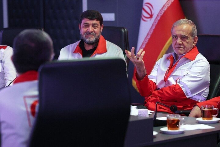 رئیس‌جمهور: هلال‌احمر می‌تواند حلقه اتصال سلایق مختلف اجتماعی باشد