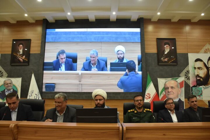 قطع برق واحدهای تولیدی به دلیل بدهی ممنوع شد/ نسخه رفع گلوگاه‌های زیرساختی شمال فارس