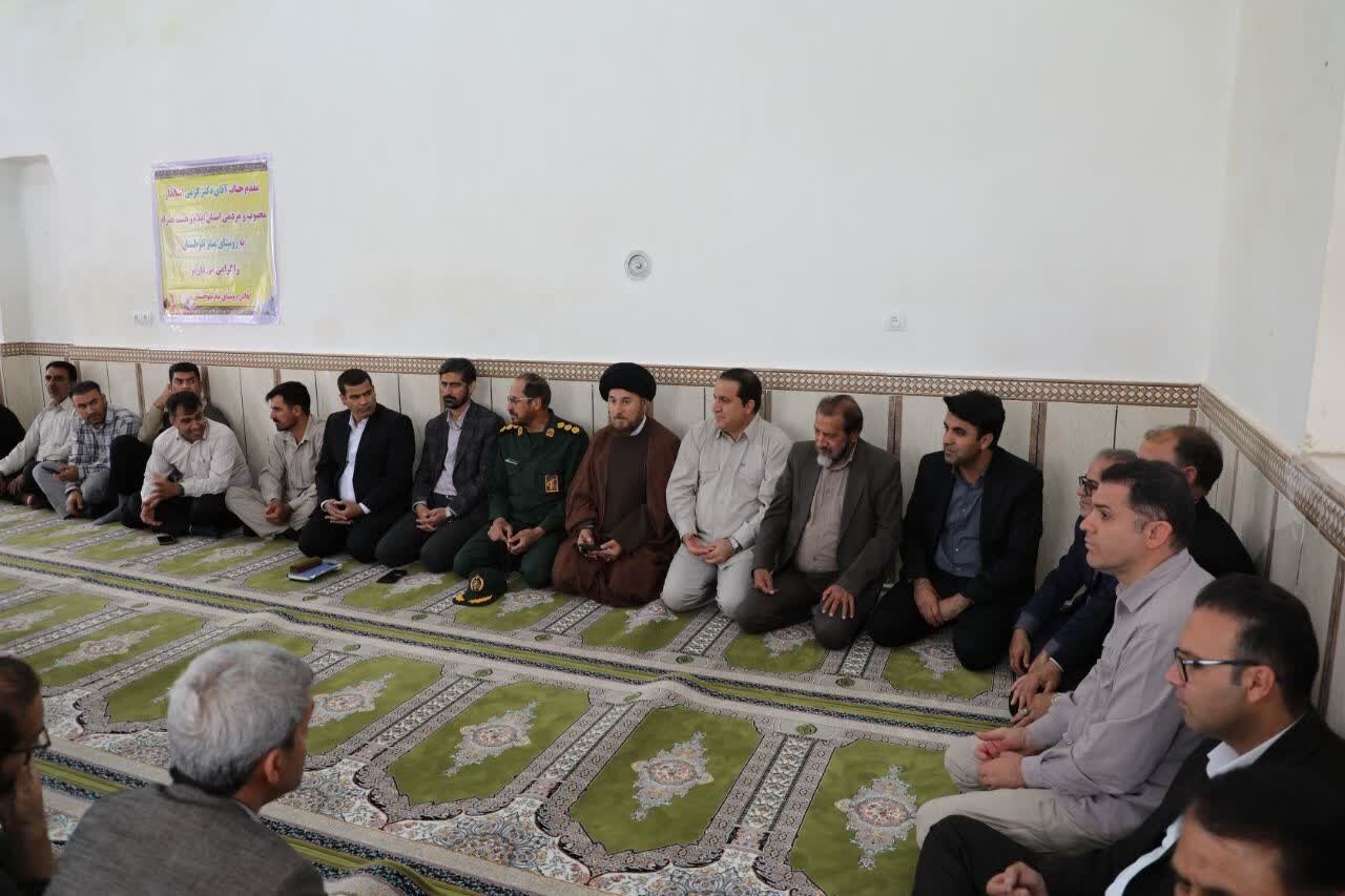 بهسازی مسیر دسترسی روستای منار بلوطستان شهرستان ملکشاهی در دستور کار است