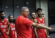 سرمربی یونانی تیم ملی بسکتبال وارد تهران شد