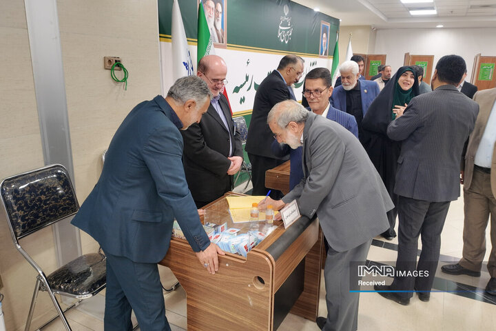 انتخابات هیئت رئیسه اجلاسیه سوم دوازدهمین دوره مجلس شورای اسلامی