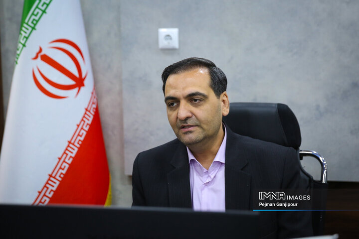 تکریم و معارفه سرپرست امور اجرایی ترافیک و سرپرست سازمان مدیریت حمل‌و‌نقل بار شهرداری اصفهان